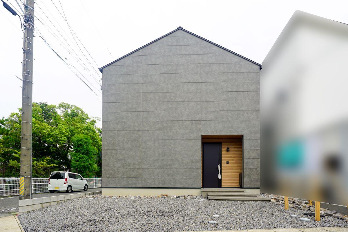 【安城市今本町】外にとじて内にひらく。くつろぎが重なる住まい