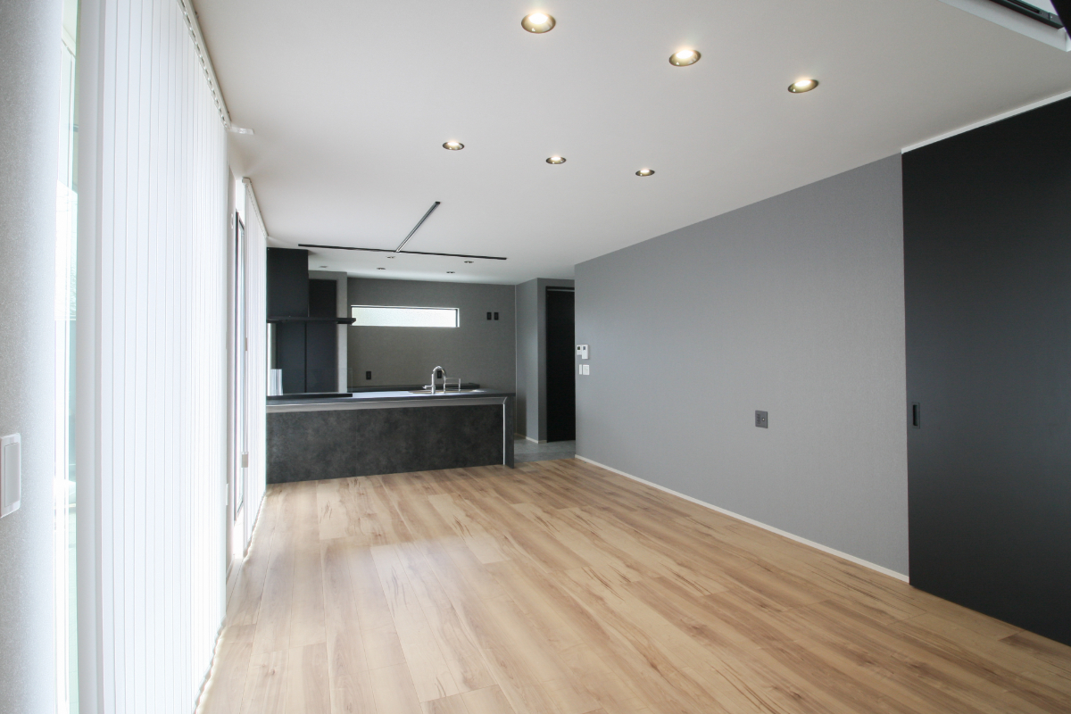 無駄のないゾーニングが美しい、洗練された住まい